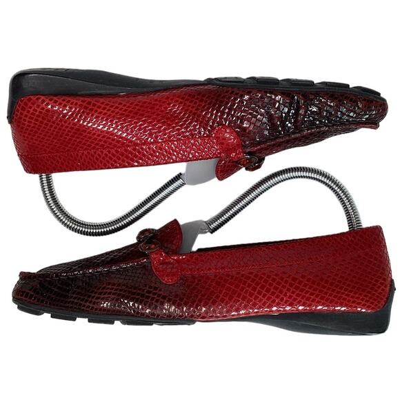 Stuart Weitzman Snakeskin Print Leather Red Jewel Loafers Red Ombre 8M Slip On - Picture 3 of 10